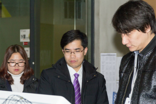 四川新華電腦學院走進企業恰談校企合作