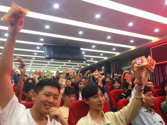 月滿中秋夜,師生慶團圓