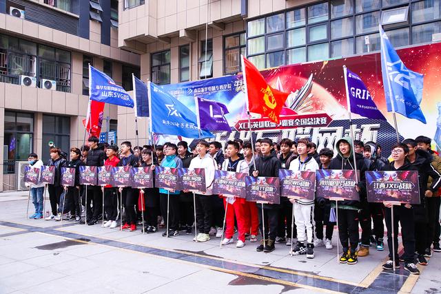 理實結合,新華學子展現專業電競風采!