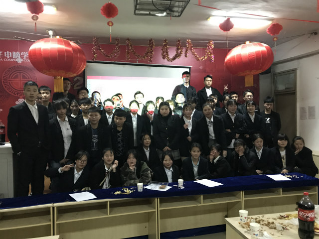 向陽而立 滿懷憧憬 執著前行