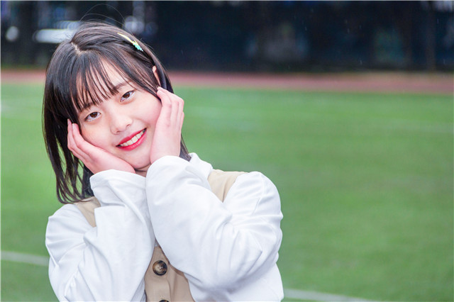 #三月女人天,陽(yáng)光少女節(jié)#為你歡喜的她投上一票