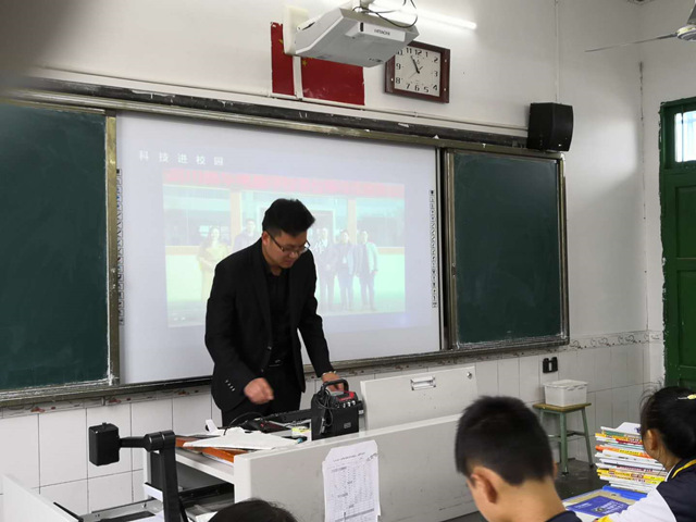 四川新華全國(guó)職教周活動(dòng)即將盛大開(kāi)啟!