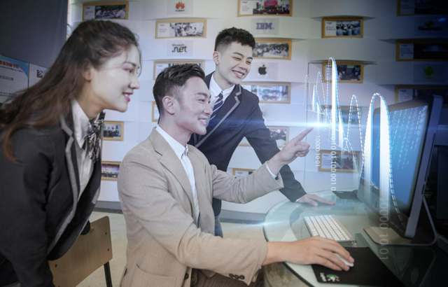 新華互聯網科技2019五大專業特色學院發布會倒計時—開幕在即!