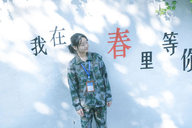 【讓蝴蝶飛過滄海】遇見新華,遇見十里桃花