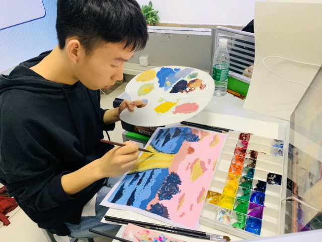 不愿荒廢青春,我來新華開啟新人生