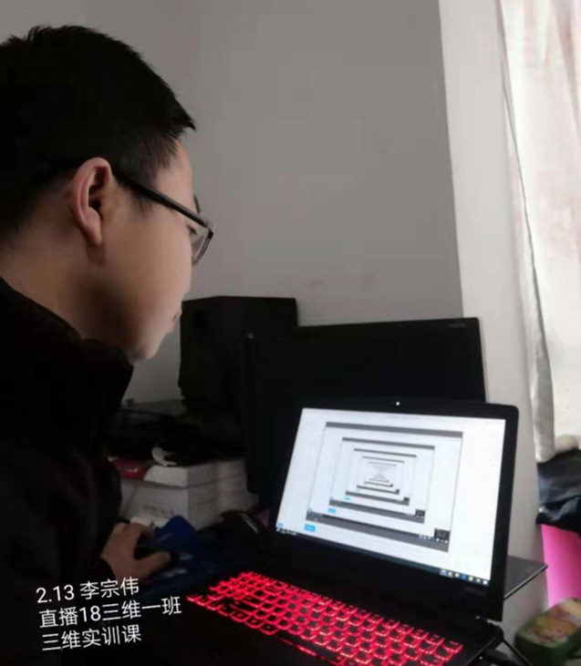 戰“疫”期間,新華的師生們在做什么?