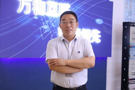 愛與責任、匠心育人 ▎新華十大匠師，有你認識的嗎？