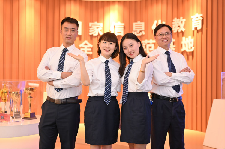 最強擇校季!為什么說學互聯網技術要趁早