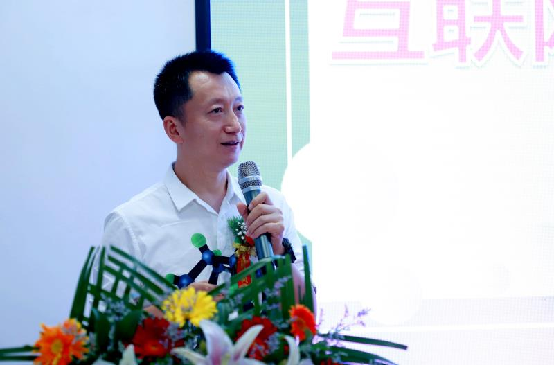 傳遞向上力量!新華電腦學校《老師來了》7月繼續開講!