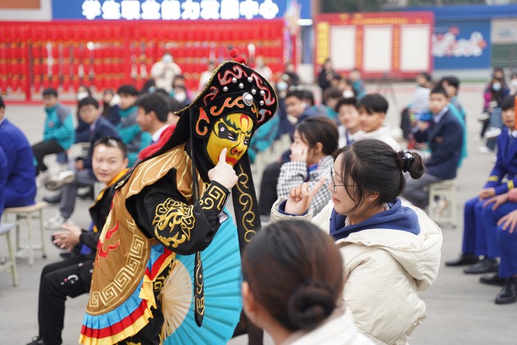 卯兔接福鬧元宵,遺風佳韻匯佳節