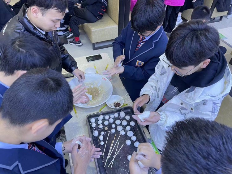卯兔接福鬧元宵,遺風佳韻匯佳節