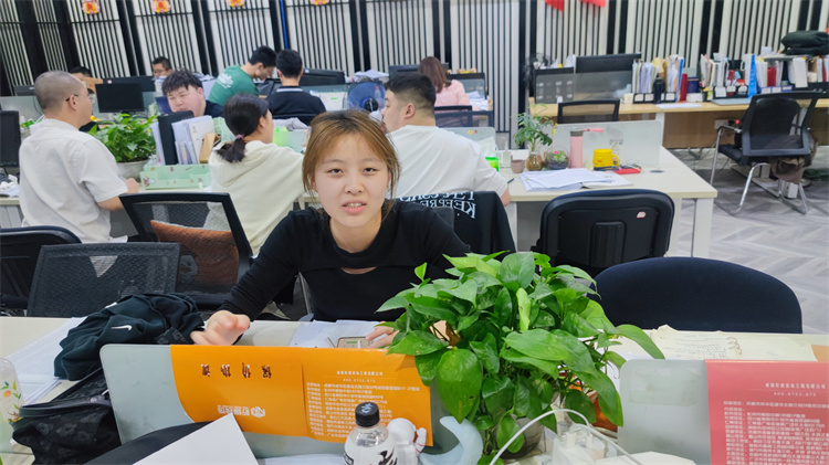 心系學子每一步,就業(yè)回訪送真情