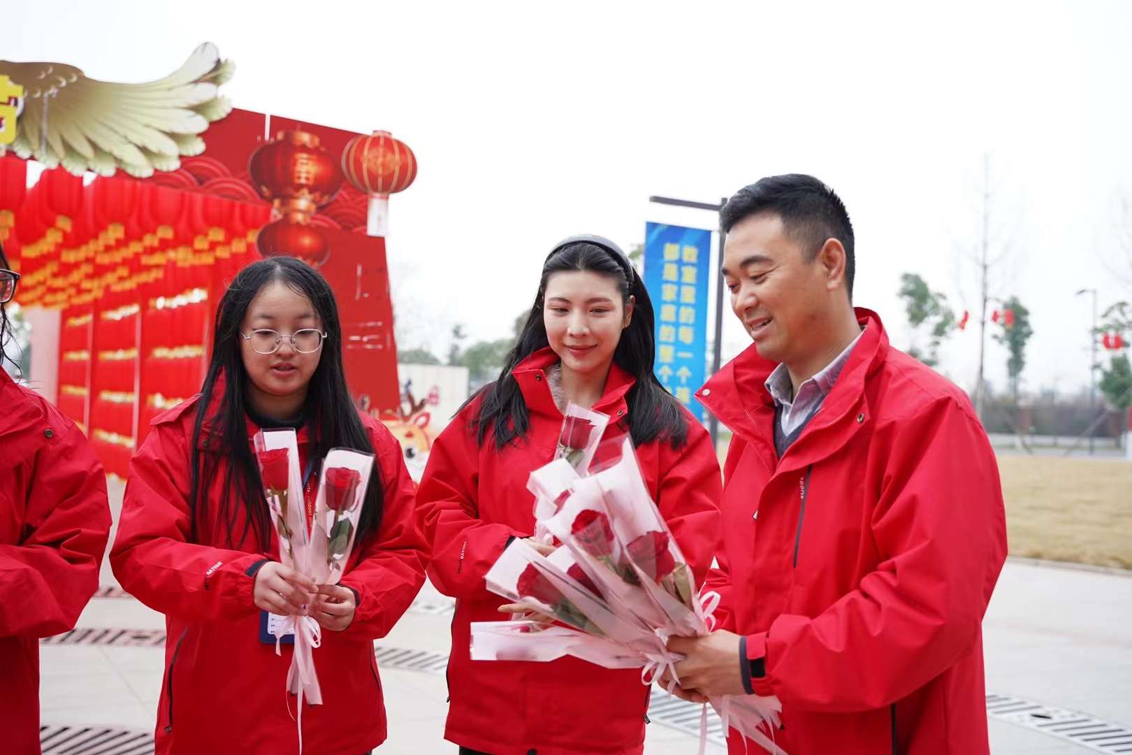 婦女節!獻給所有成都新華的女老師們
