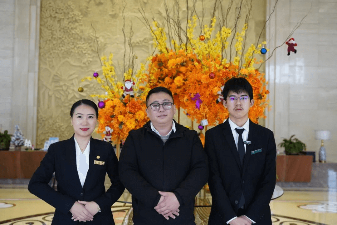 明晰職業規劃:酒店行業大咖走進成都新華