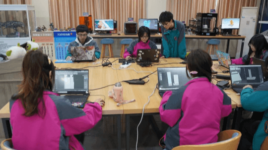 <b>@2025級新生：新生報到日，一起迎接新學期吧！</b>
